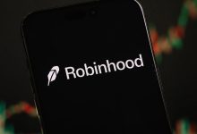 Photo of Robinhood (HOOD) sees surge in Bitcoin (BTC), Gold prediction markets as traders move beyond sports