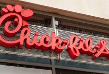 Photo of Chick-Fil-A Decides Not To Use AI For Its Drive-Thru, Despite Other Fast-Food Opting In – AfroTech