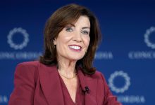 Photo of Gov. Kathy Hochul Expands Tuition-Free Community College For New Yorkers – AfroTech